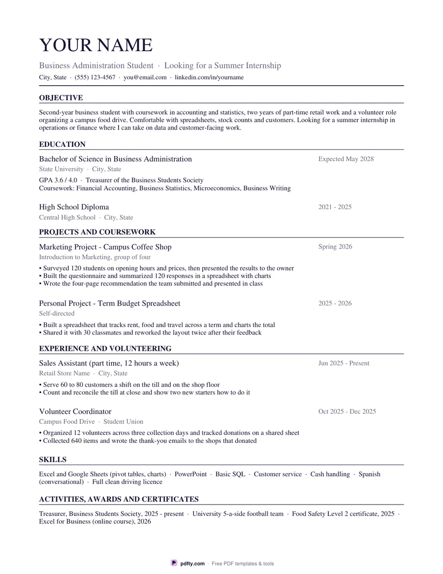 Printable student resume with education, projects and volunteering sections